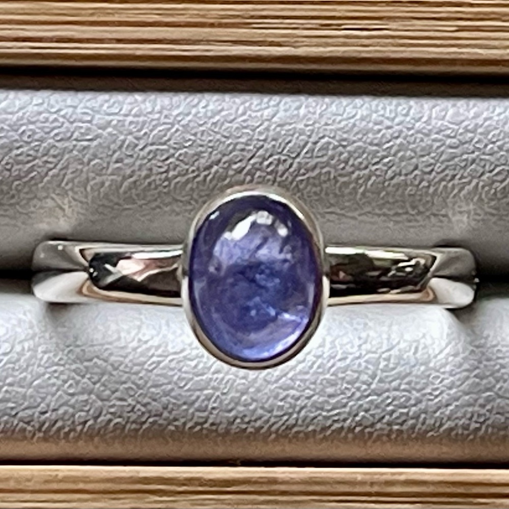 Natural Tanzanite Cabochon Sterling Silver Ring | sz 10
